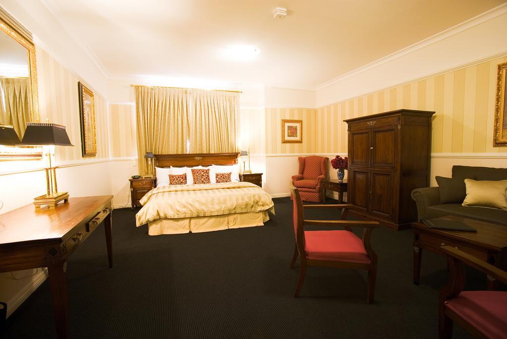 Redearth Boutique Hotel Mount Isa Rum bild